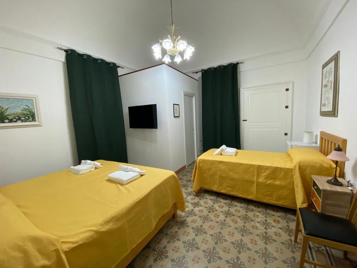 Touristhouse Monopoli 10住宿加早餐旅馆 外观 照片