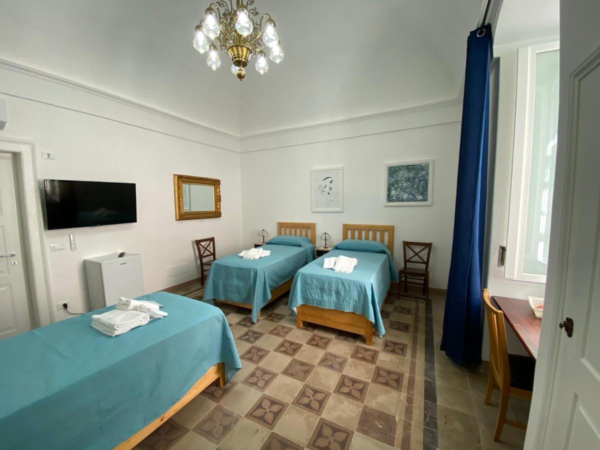Touristhouse Monopoli 10住宿加早餐旅馆 外观 照片
