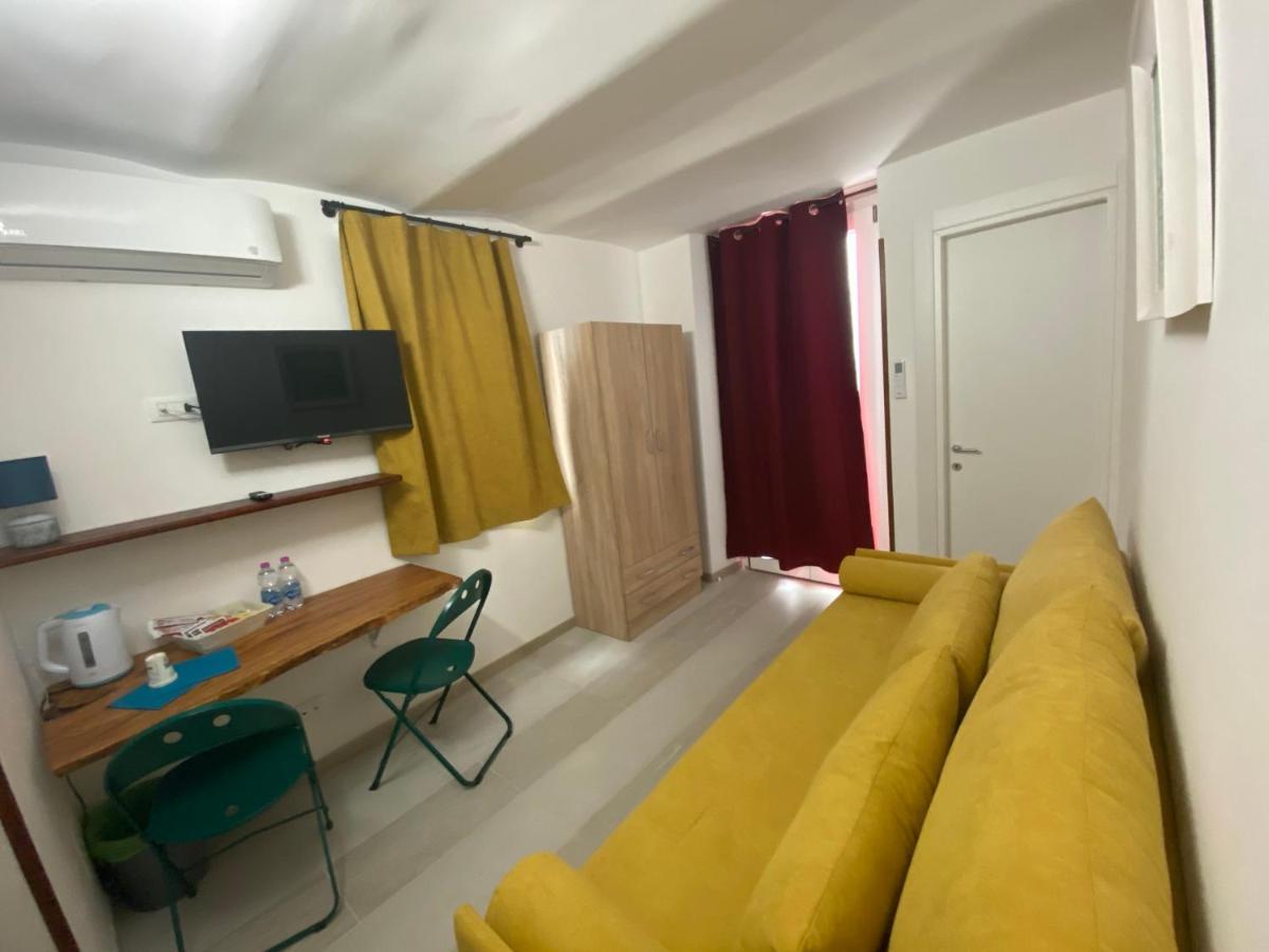 Touristhouse Monopoli 10住宿加早餐旅馆 外观 照片
