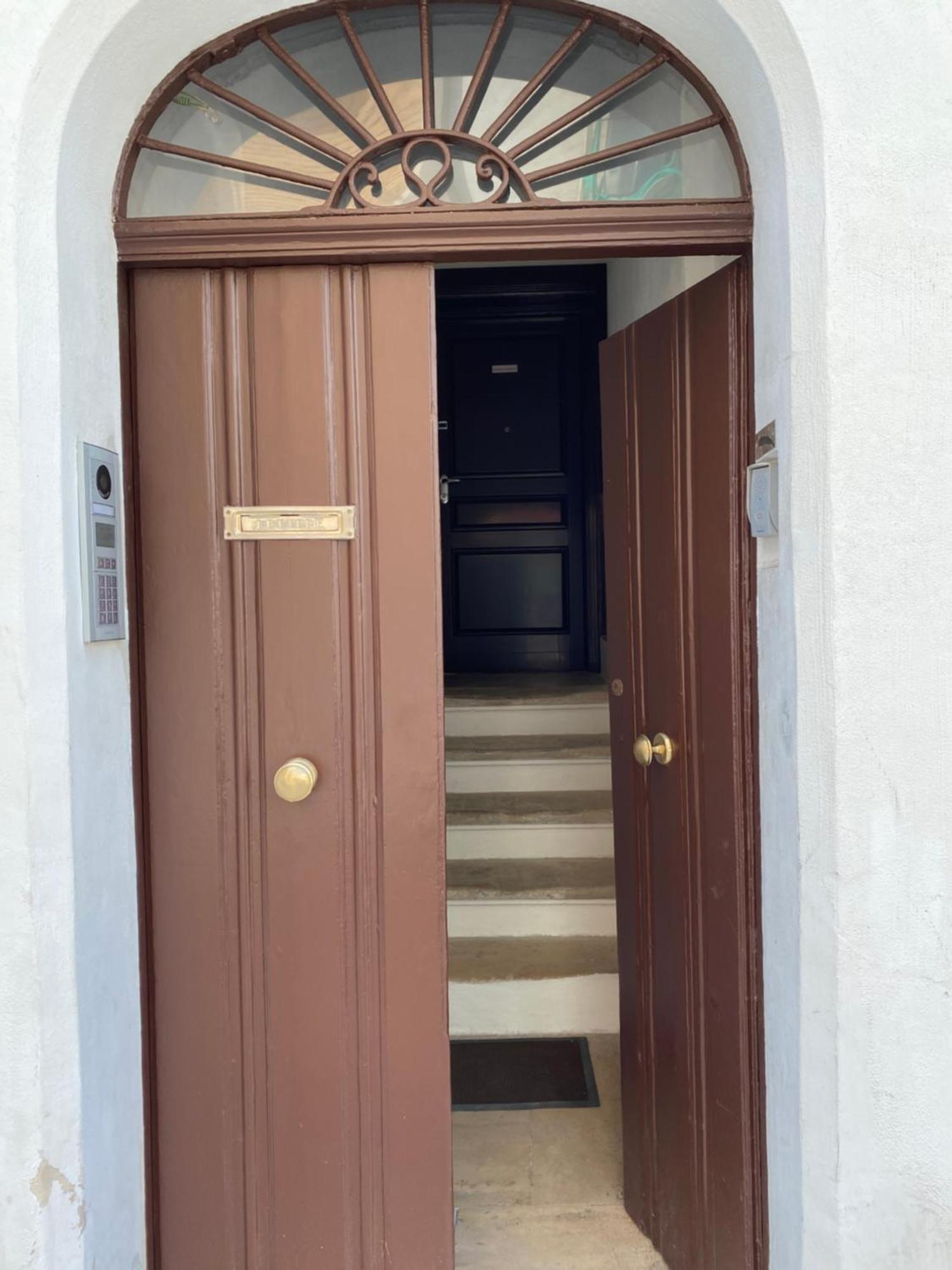 Touristhouse Monopoli 10住宿加早餐旅馆 外观 照片
